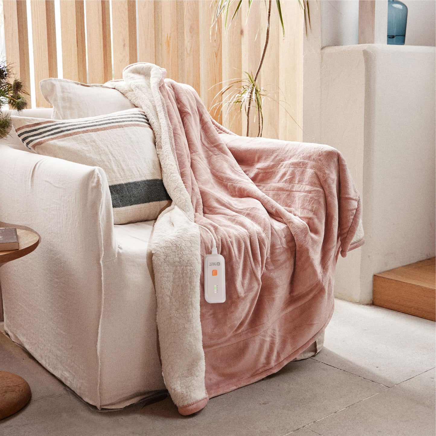 GOTCOZY Heated Blanket Electric Throw 50''X60''- Soft Silky Plush Electric Blanket with 4 Heating Level & 3 Hour Auto Off Heating Blanket, ETL Certified Machine Washable (Green)
